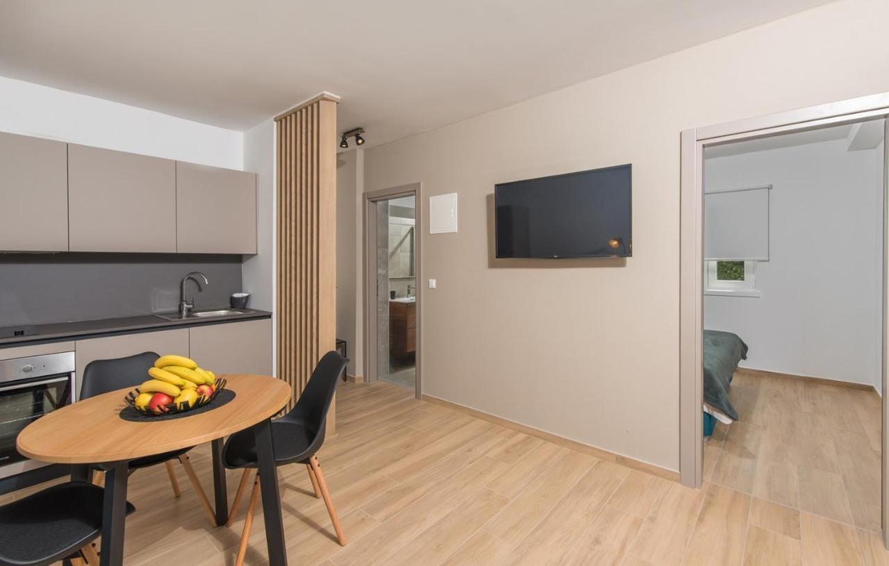 Apartment Vitamare Пореч Екстериор снимка